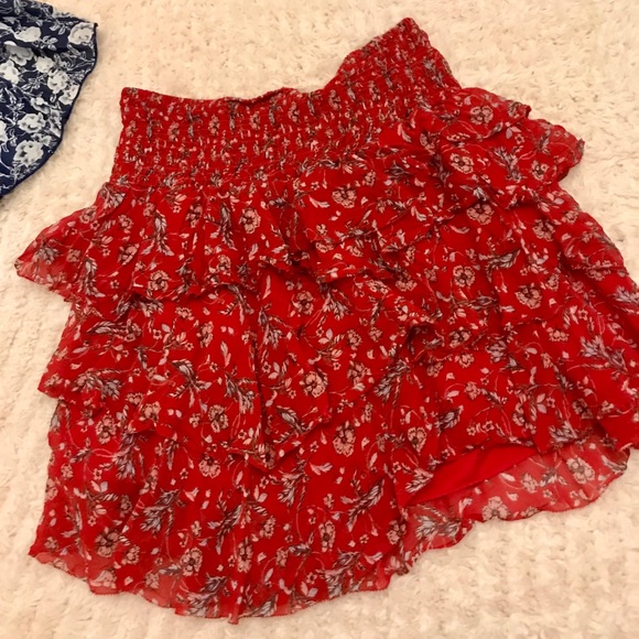 INTERMIX Dresses & Skirts - ✨✨RED❤️SKIRT✨✨